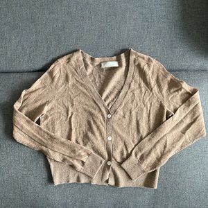 Everlane featherweight alpaca cardigan